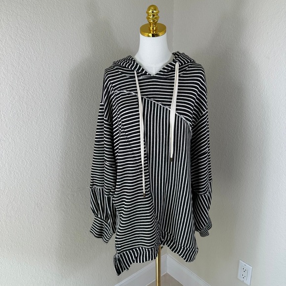 Pilcro Tops - Pilcro Anthropologie Striped Hoodie Women M Black White AsymmetricalBoho Artsy